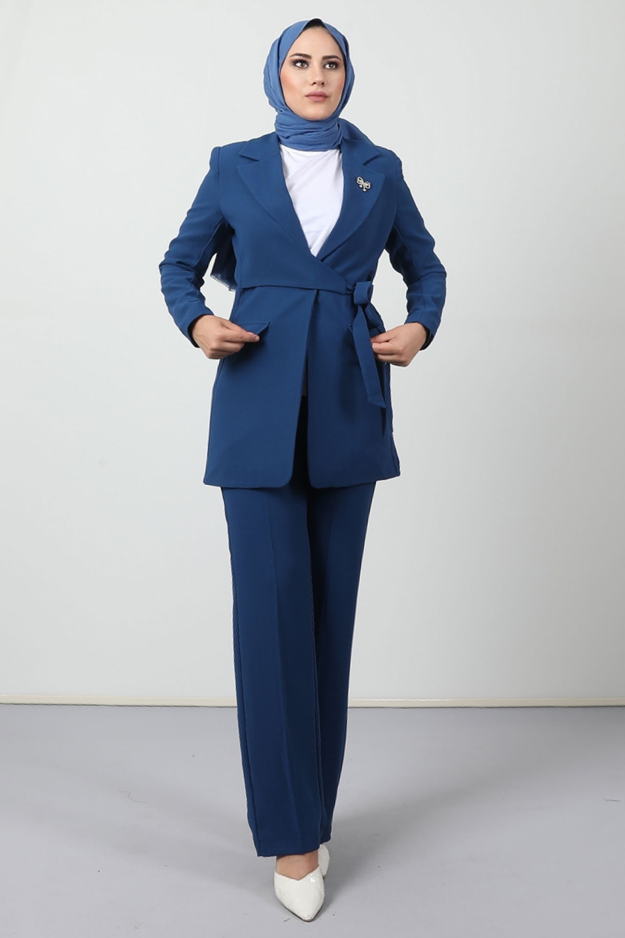 Asimetrik Taşlı Takım Koyu Mavi - 2
