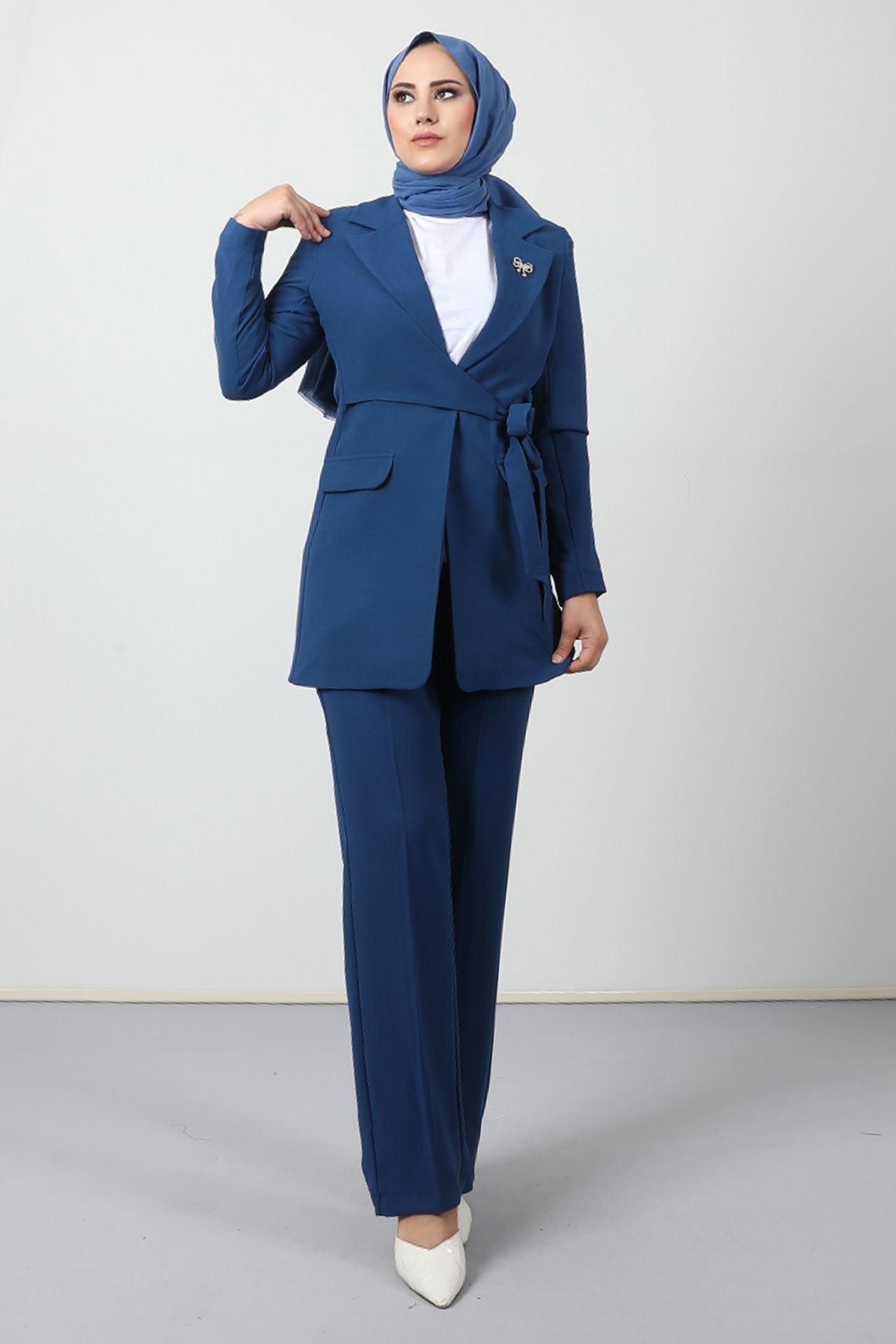 Asimetrik Taşlı Takım Koyu Mavi - 3
