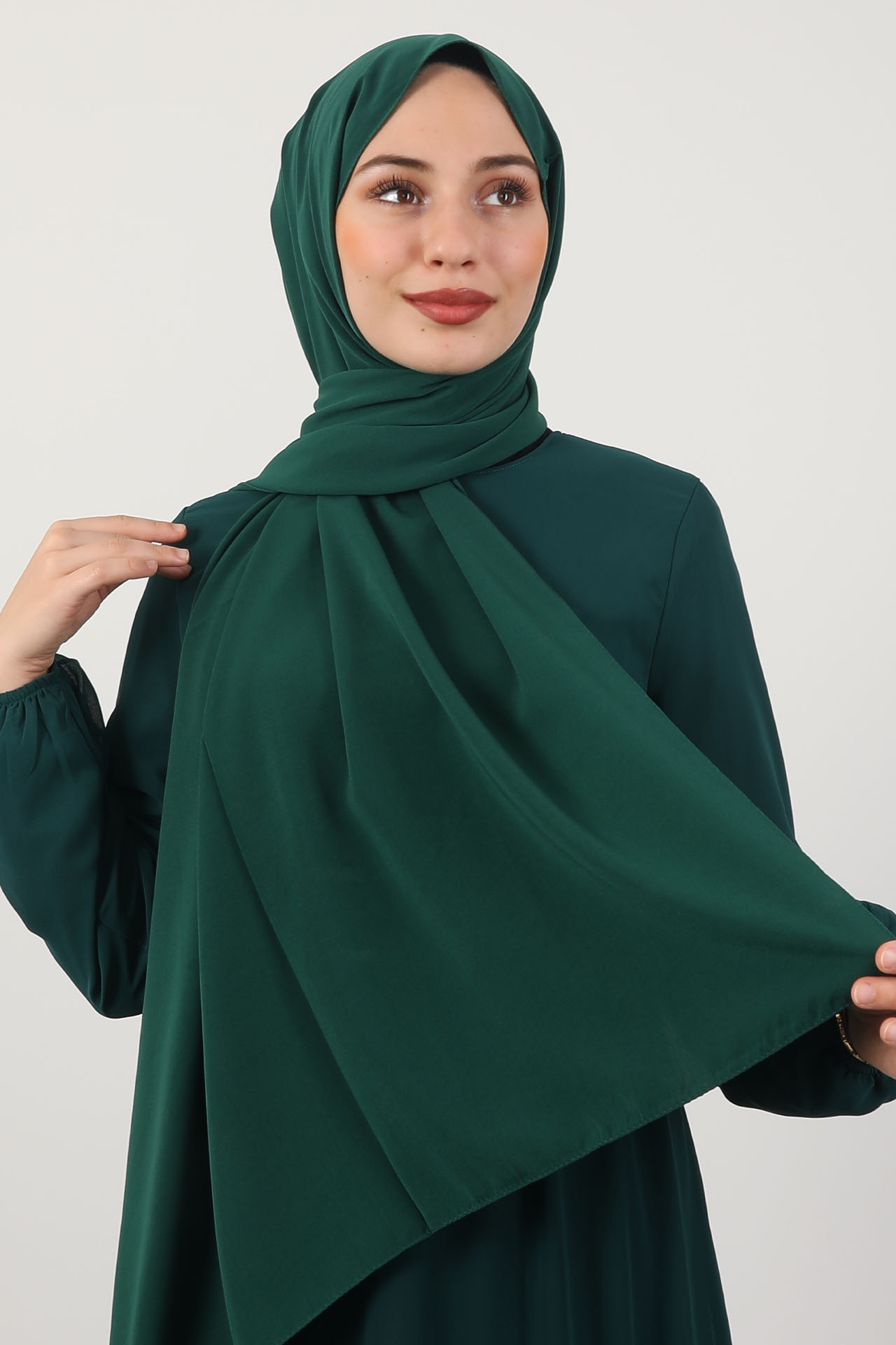 Medine İpeği Şal Zümrüt 