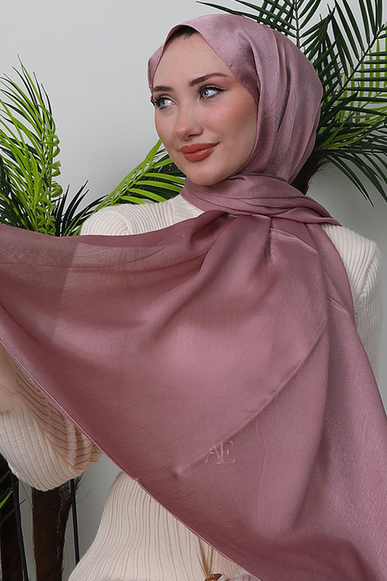 İnci Saten Şal Pembe 