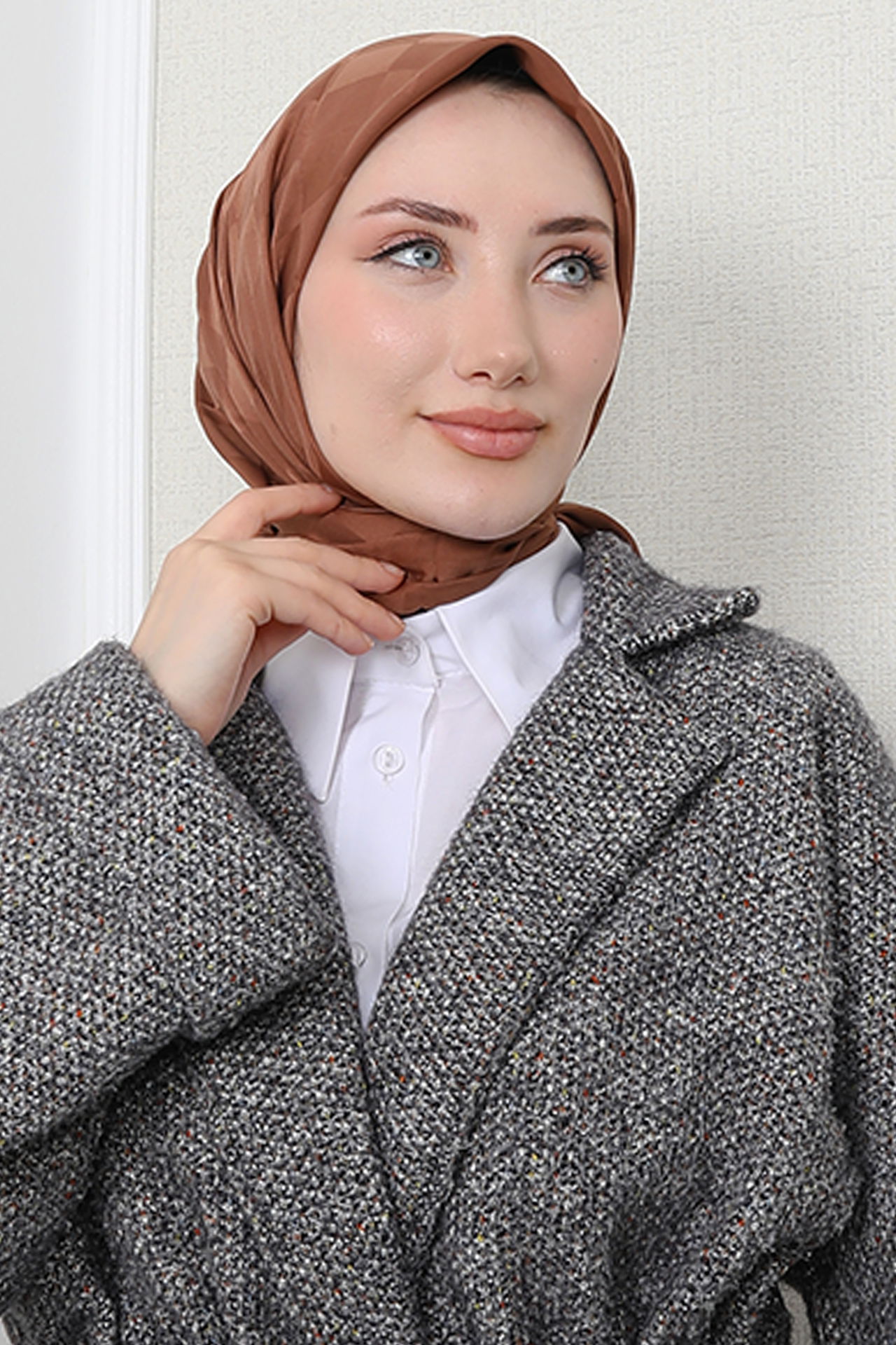 Dama Desen Eşarp Karamel 