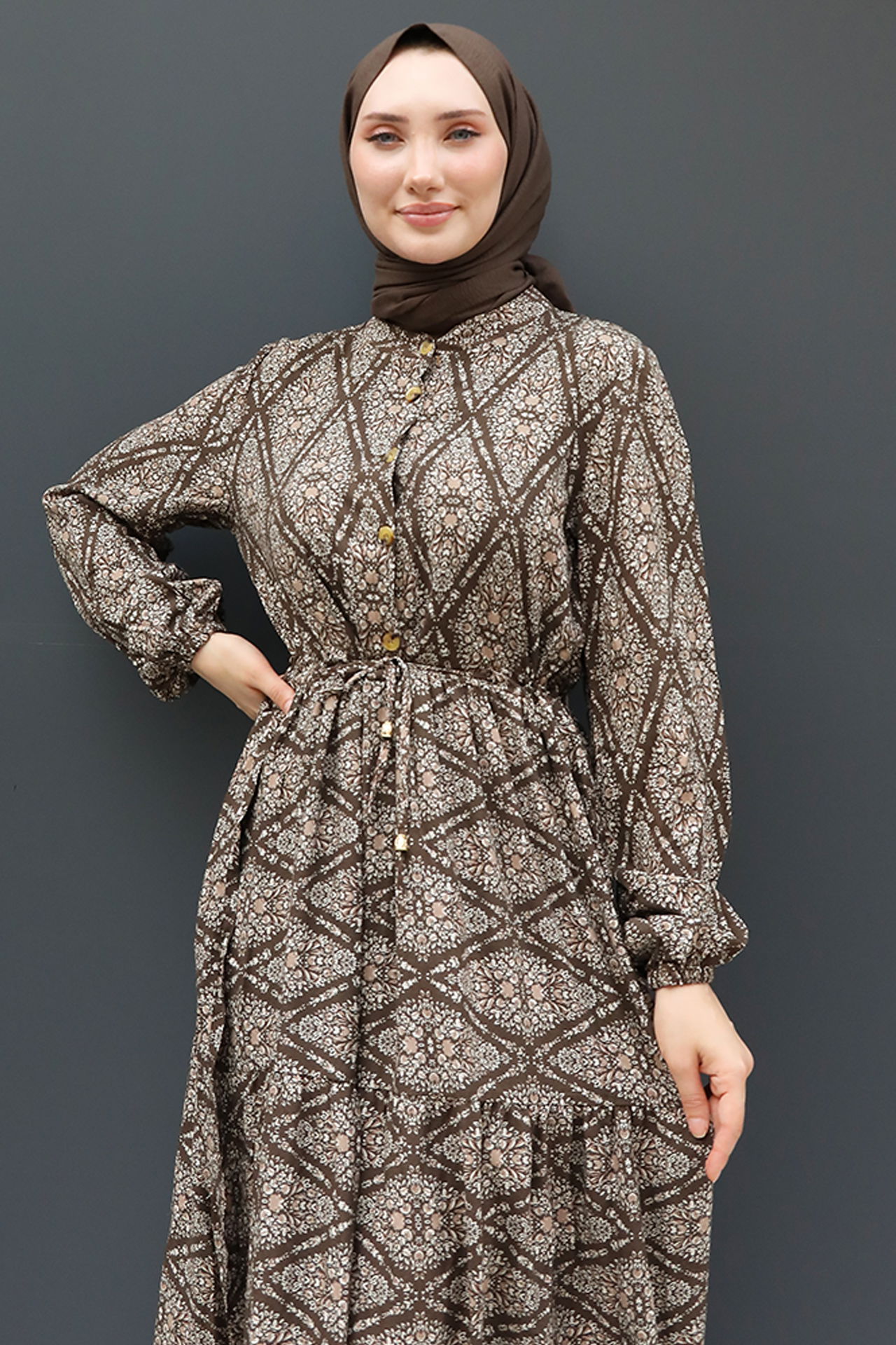 Bağcıklı Desenli Viskon Elbise Kahve - 5